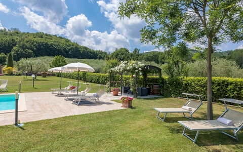 Le Terre di Nunzio 12: Garden, Lawn, Eco Hotel, Swimming Pool, Resort, Landscaping, Plantation, Outdoor Furniture, Park, Farmhouse