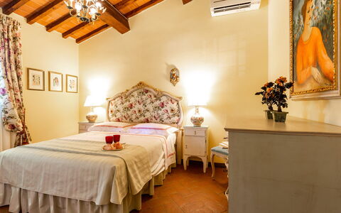 Villa Elisa 16: Furniture, Interior Design, Bedroom, Bed, Textile, Flooring, Bed Sheet, Floor, Bedding, Linens