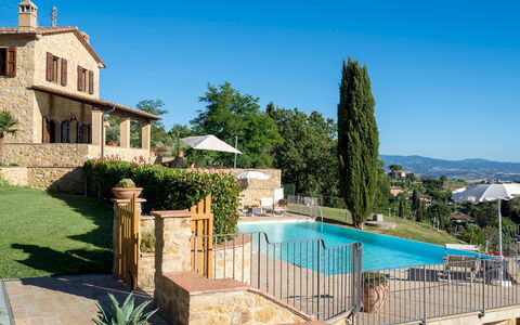 La Vecchia Fonte 15: Swimming Pool, Estate, Villa, Farmhouse, Hacienda, Resort, Eco Hotel