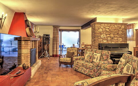 Villa Bella 8: Furniture, Wood, Interior Design, Flooring, Couch, Floor, Living Room, Ceiling, Room, Chair