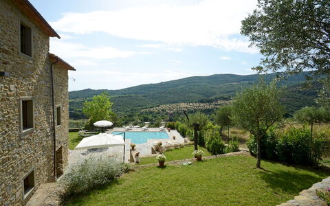 Torre la Ripa 8: Swimming Pool, Resort, Eco Hotel, Estate, Villa, Farmhouse, Village, Hacienda, Mountain Village, Landscaping