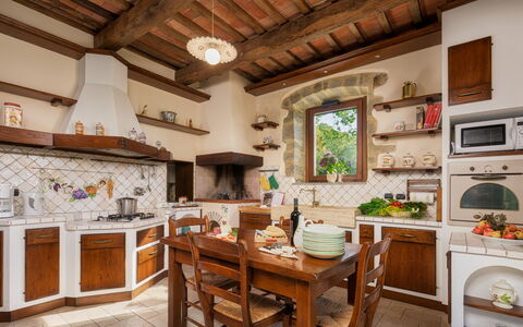 Casale del Castagneto 8: Furniture, Interior Design, Kitchen, Flooring, Home, Table, Room, Kitchen & Dining Room Table, Chair, Countertop