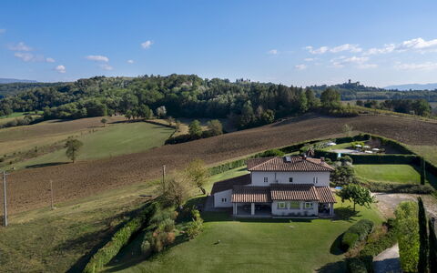 Villa Il Magnifico 10: Grass, Grassland, Rural Area, Hill, Land Lot, House, Landscape, Highland, Plain, Cottage