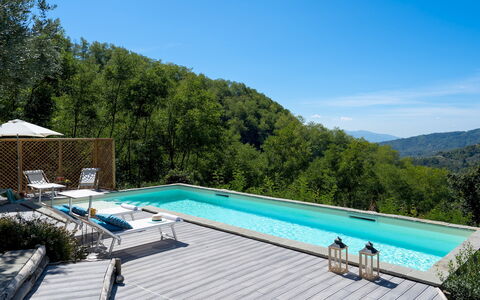 Villa Cristina 3: Swimming Pool, Outdoor Furniture, Resort, Eco Hotel, Leisure, Mountain Range, Sunlounger, Shade, Deck, Chair