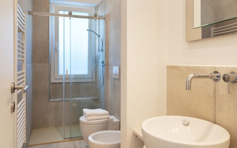 Villa Cristina 3: Bathroom, Flooring, Plumbing Fixture, Floor, Interior Design, Wall, Toilet, Bathroom Sink, Sink, Toilet Seat