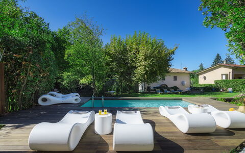 La Dama del Bosco 8+3: Furniture, Outdoor Furniture, Composite Material, Shade, Chair, Garden, Leisure, Comfort, Resort, Eco Hotel