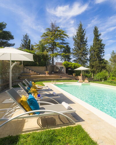 Il Fienile 4: Swimming Pool, Shrub, Garden, Resort, Landscaping, Eco Hotel, Estate, Hacienda, Villa, Shade
