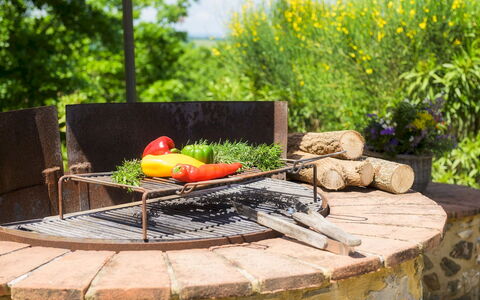 Podere Santa Croce 10: Barbecue, Food, Cooking