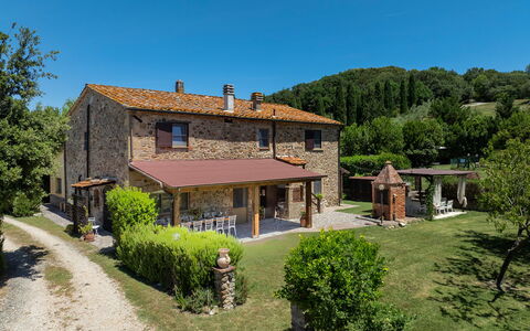 Il Pratone 12: Cottage, Farmhouse, Estate, Yard, Backyard, Awning, Garden Buildings, Villa, Porch