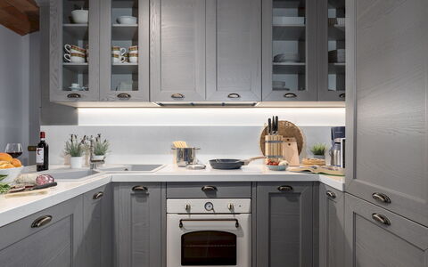 Villa Loredana 12: Kitchen, Kitchen Appliance, Cabinetry, Major Appliance, Countertop, Interior Design, Home Appliance, Furniture, Cupboard, Kitchen Stove