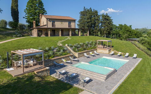 Agriresort Bacaringhe 13: Swimming Pool, Land Lot, Cottage, Estate, Farmhouse, Garden, Landscaping, Villa, Backyard, Lawn