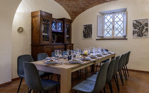Il Castellare 14: Furniture, Table, Interior Design, Wood, Chair, Dining Room, Kitchen & Dining Room Table, Flooring, Lighting, Room