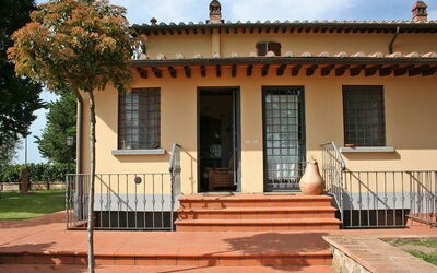 Accommodation:&nbsp;Carcheri 2