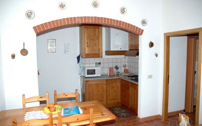 Accommodation:&nbsp;Carcheri 2