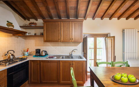 Accommodation:&nbsp;Galileo 955.3