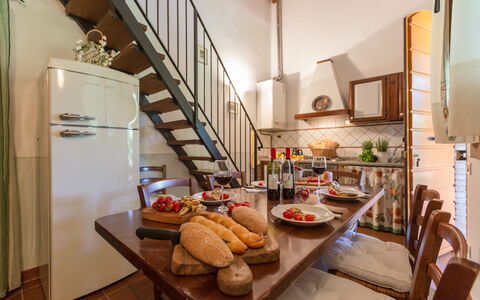 Accommodation:&nbsp;Montelopio 5
