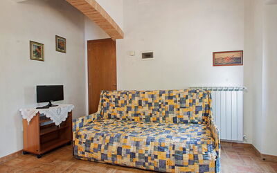 Accommodation:&nbsp;Lecci 200.2