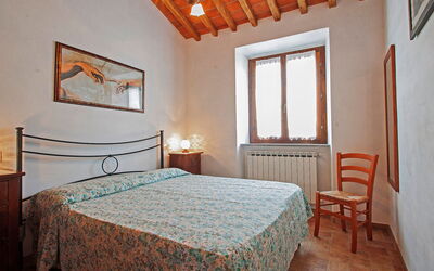 Accommodation:&nbsp;Querce 200.1