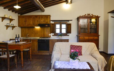 Accommodation:&nbsp;Girasole