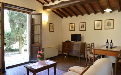 Accommodation:&nbsp;Girasole