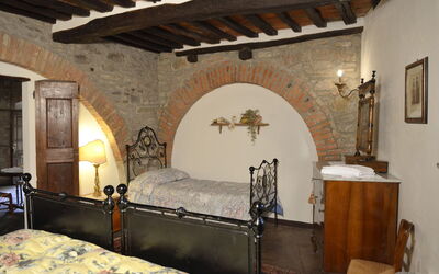 Accommodation:&nbsp;Ortensia