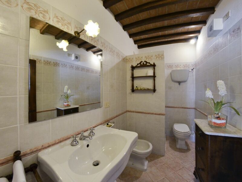 Accommodation:&nbsp;Glicine