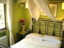 Accommodation:&nbsp;Castore & Polluce