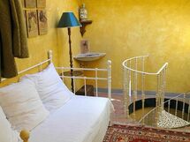 Accommodation:&nbsp;Persefone