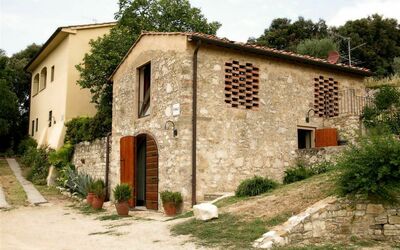 Fonte Lecceta: View of the cottage