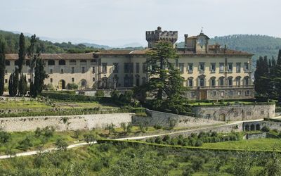 Torre a Cona: overlooking of the 17th century villa wich dominates the Estate