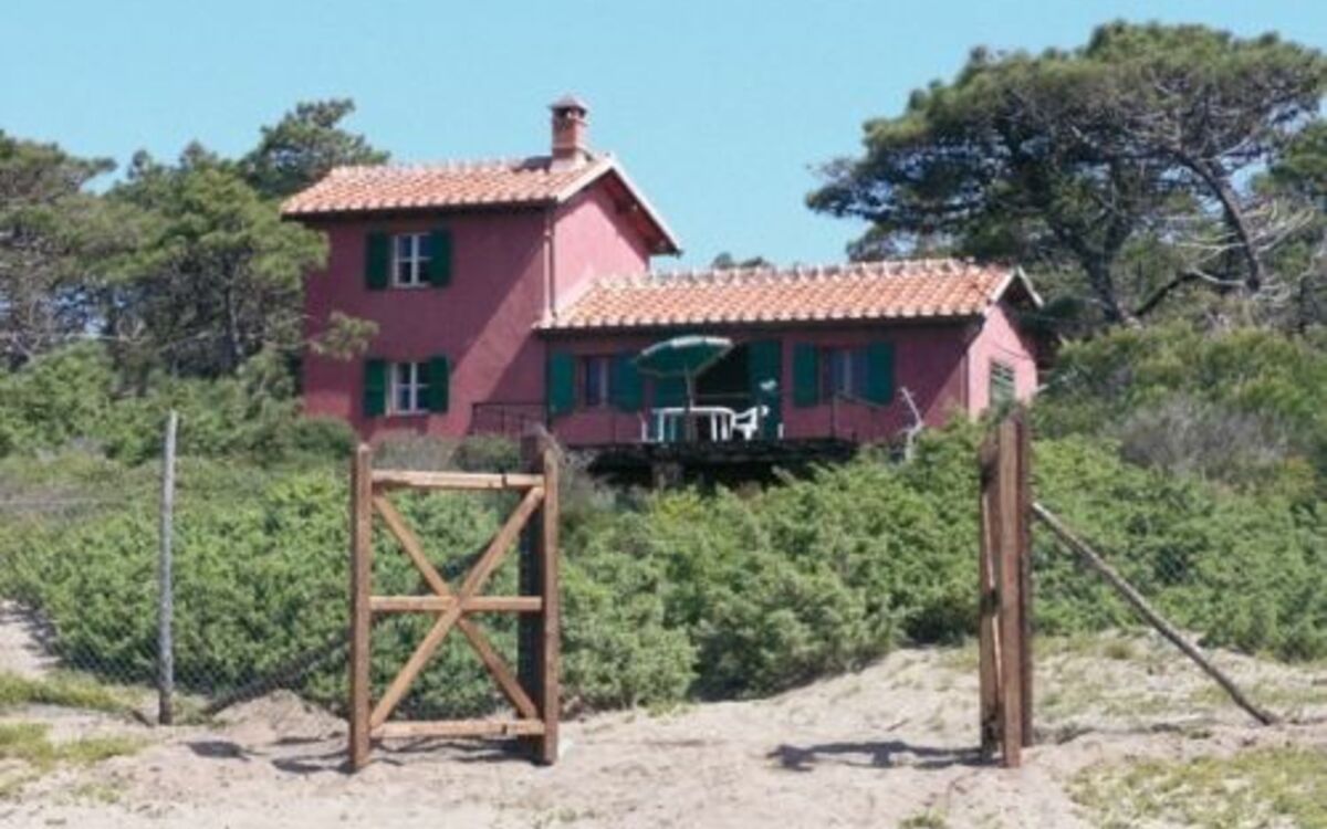 The house is located right at the beach