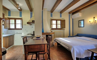 Accommodation:&nbsp;Fornacino 4