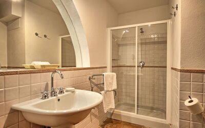 Accommodation:&nbsp;Fornacino 4