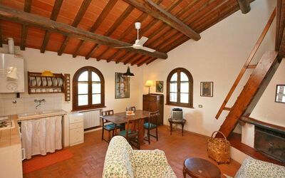 La Selva 5: Room, Property, Building, Ceiling, Furniture, Interior Design, House, Beam, Real Estate, Floor