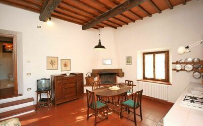 La Selva 2: Property, Room, Building, House, Interior Design, Ceiling, Furniture, Real Estate, Loft, Villa