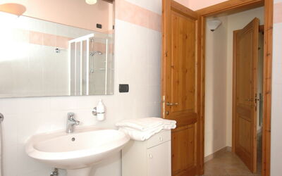 Accommodation:&nbsp;Massi f