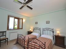 Accommodation:&nbsp;Massi b