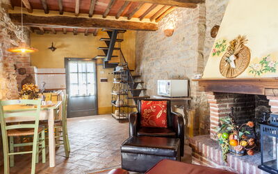 Accommodation:&nbsp;Borgo Chiesetta 4