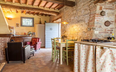Accommodation:&nbsp;Borgo Chiesetta 4