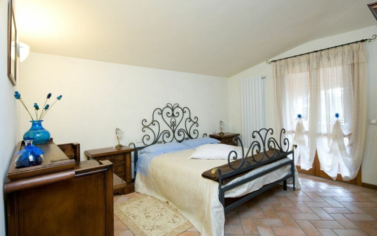 Accommodation:&nbsp;Fiordaliso