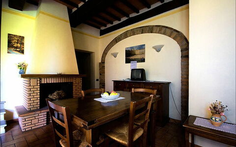 Accommodation:&nbsp;Cipresso