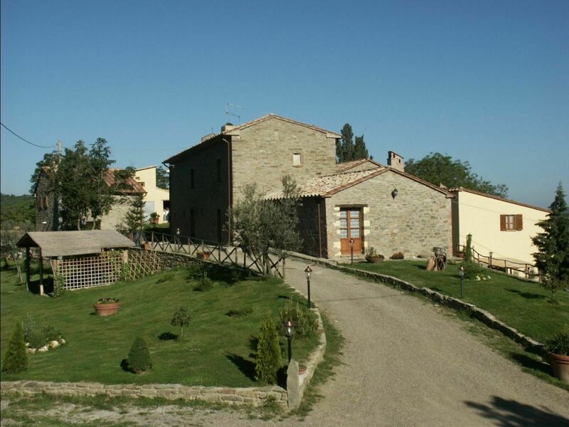 Accommodation:&nbsp;Michele