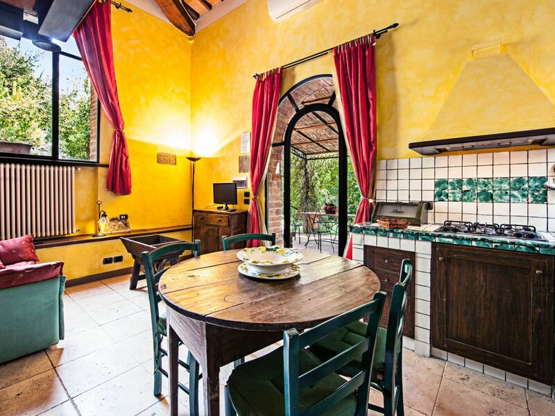 Accommodation:&nbsp;La Limonaia