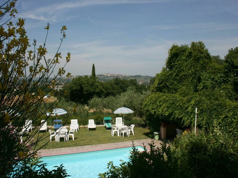 Accommodation:&nbsp;La Cantina