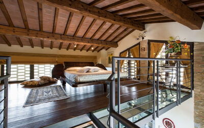 Accommodation:&nbsp;Albore