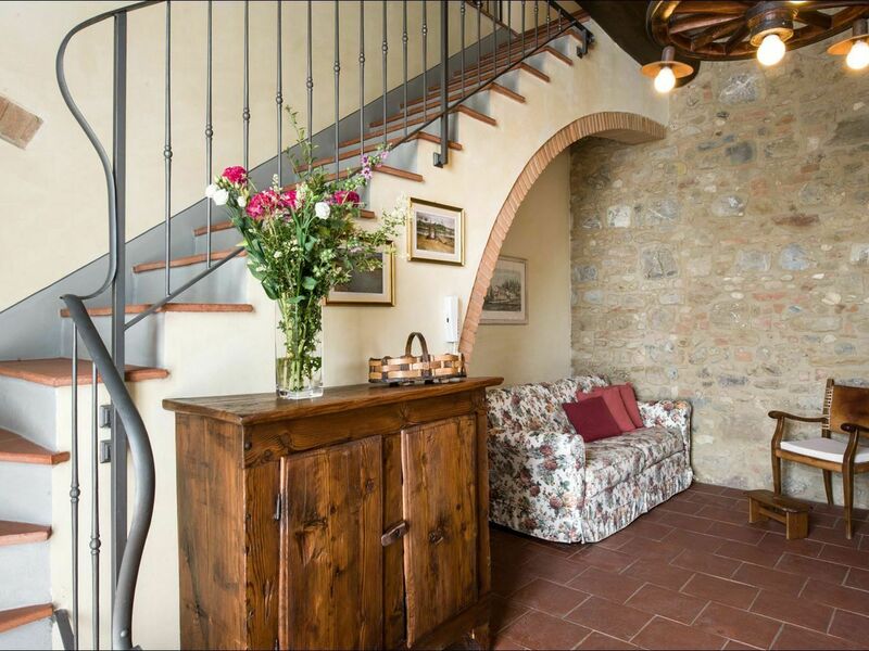 Accommodation:&nbsp;Gorgoli