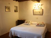 Accommodation:&nbsp;Casa Gesuina