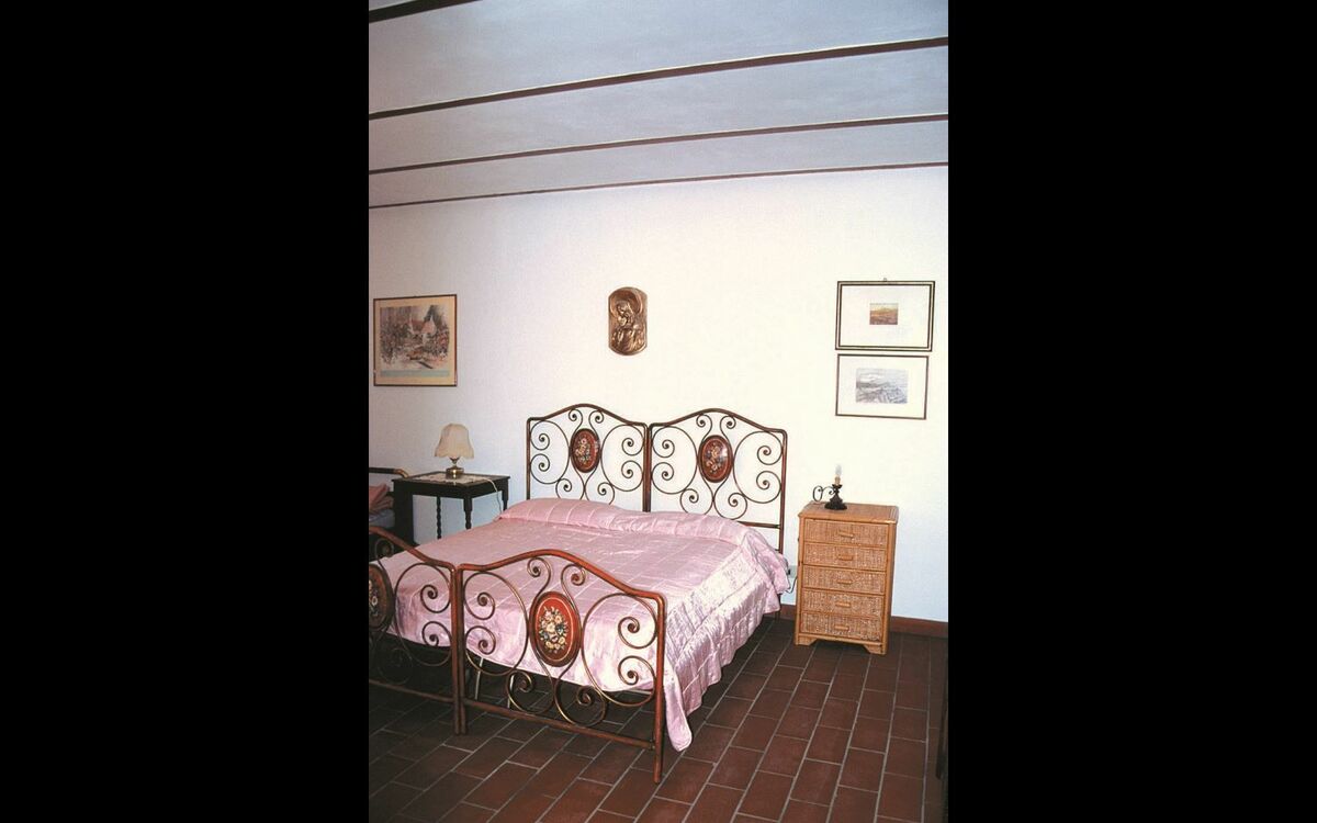 Accommodation:&nbsp;Ortensia