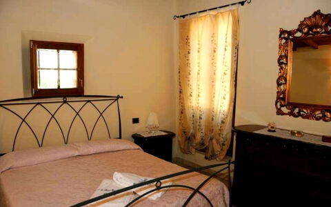 Pieve di Sant Ippolito: Bedroom, Room, Bed, Furniture, Property, Bed Sheet, Bed Frame, Interior Design, Bedding, Mattress