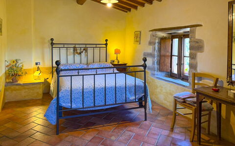 Torre di Vignale: Flooring, Bedroom, Bed, Lamp, Linens, Bedding, Bed Frame, Houseplant, Villa